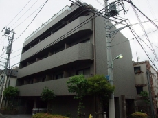 ルーブル学芸大学