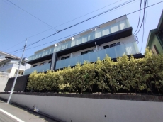 クレイシア目黒都立大学