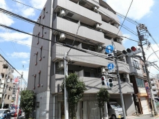 Ｎ．Ｋ．　ＭＡＮＳＩＯＮ