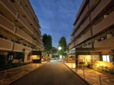 リヴシティ新宿壱番館