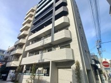 スアヴィス三ノ輪