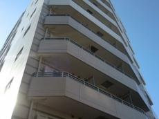 フェニシア三軒茶屋