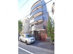 ＹＯＹＯＧＩ　ＰＡＲＫＳＩＤＥ　ＧＡＲＤＥＮＳ