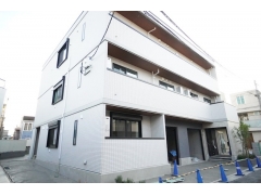 Re Tour Aoi　 （ル・トゥール アオイ）