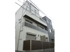 アンリヴァージュ
